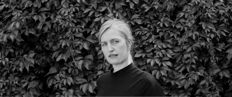 Bettina Weiß Redefines Abstract Art Through Geometry and Intuition