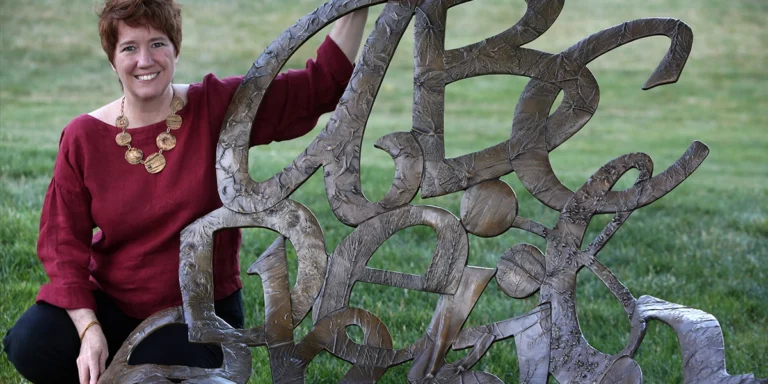 Sarah Peters Brings Nature and Letters to Life Through Her Captivating Sculptures